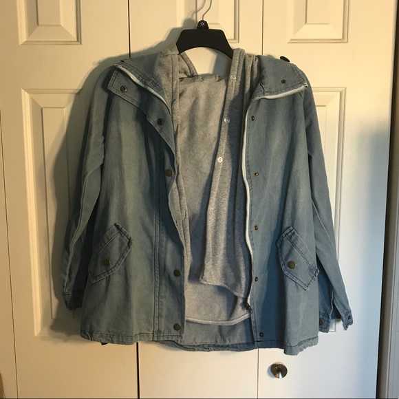 2 Piece Denim Jacket with Cotton Hoodie Vest - Picture 1 of 2